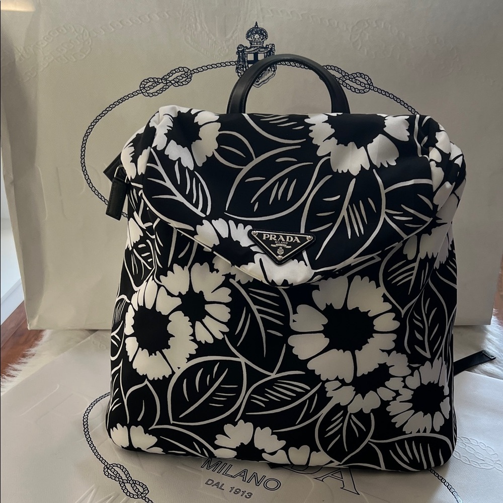 🔥SALE: RARE PRADA 2021 Black & White Floral Backpack from SOHO, NY @ PRADA Store